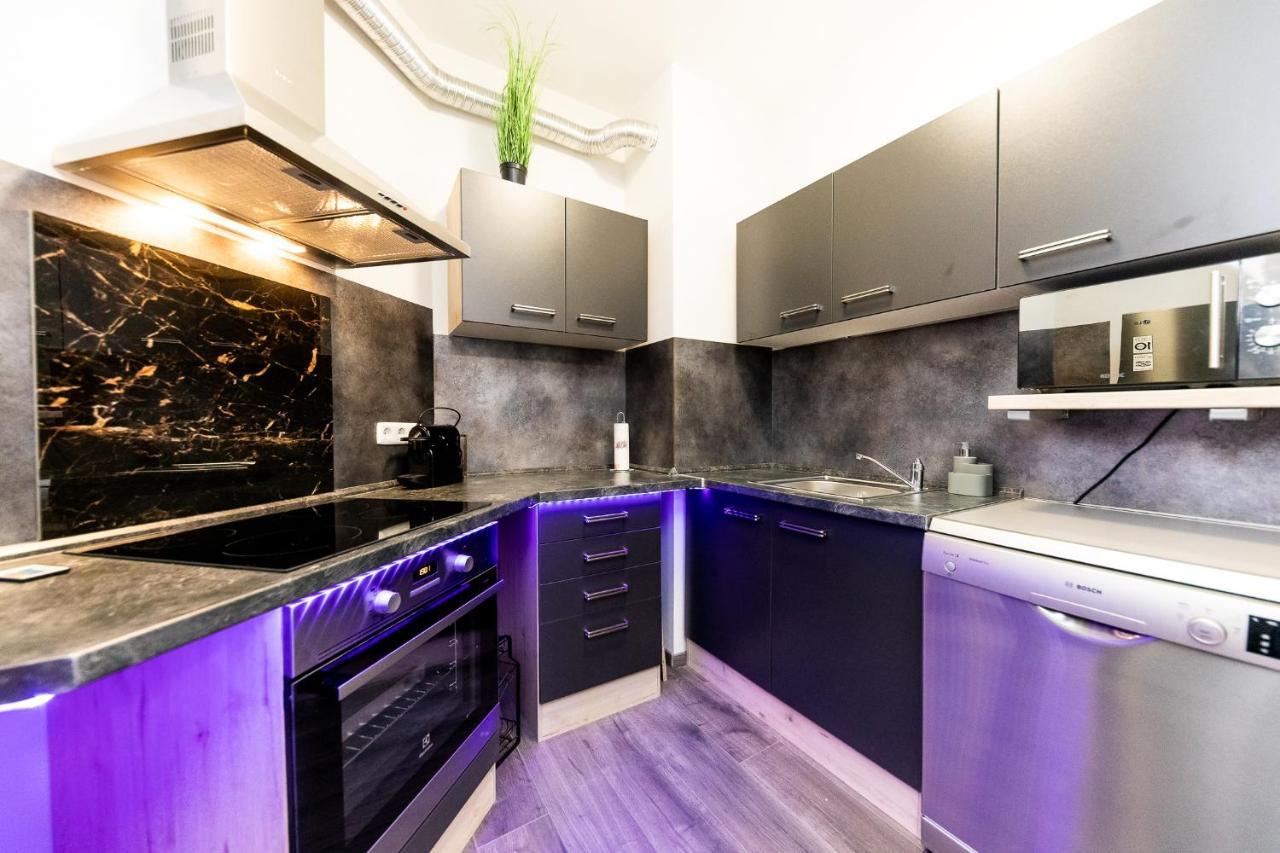 H & A Suite Gozsdu - The 1001 Nights Suite Budapeszt Zewnętrze zdjęcie